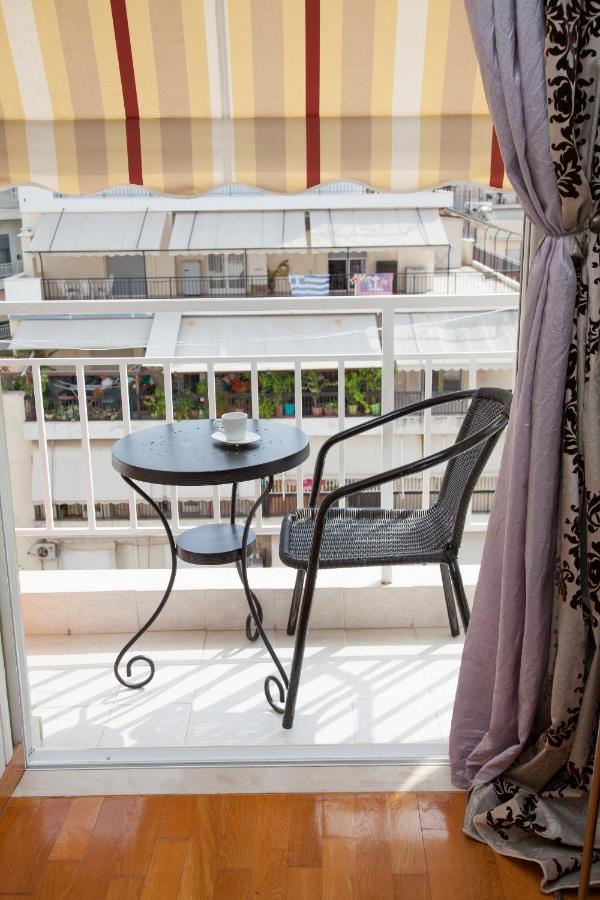 Amazing Apartment With View! Piraeus Buitenkant foto