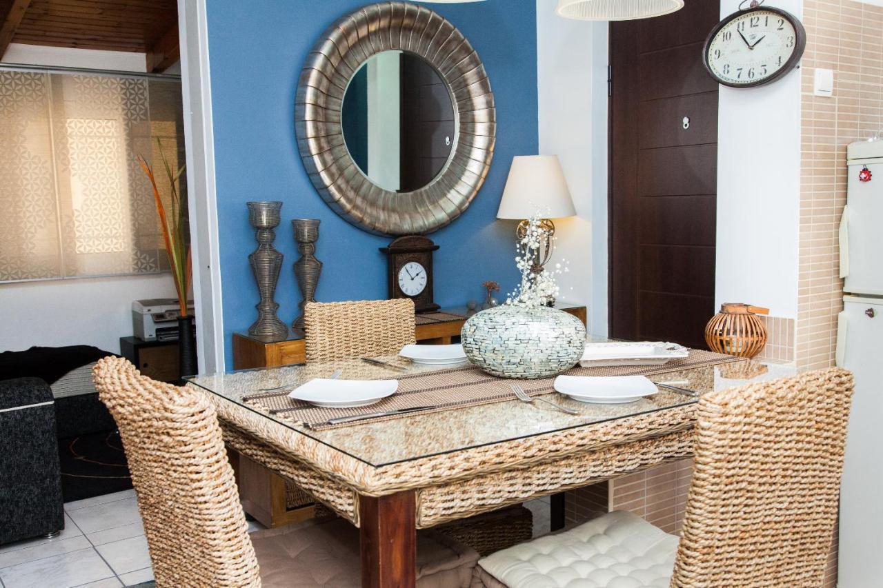 Amazing Apartment With View! Piraeus Buitenkant foto