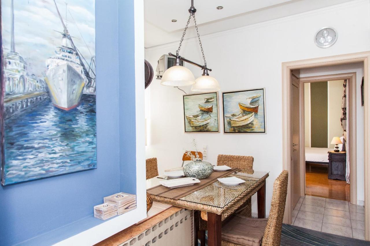 Amazing Apartment With View! Piraeus Buitenkant foto